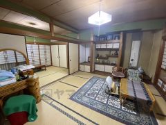 和室は、お子様の遊び場やお昼寝、来客用の寝室にと多様な用途で使えます。