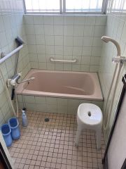 浴槽に浸かって日頃の疲れを癒して頂く事が出来ますね