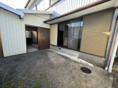 築年数のわりに室内きれいです　