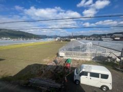 周囲に高い建物のないエリア。空が大きく感じます。