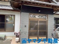 シューズBOXのある広々とした玄関です