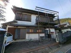 落ち着いた時間を過ごせる純和風住宅です