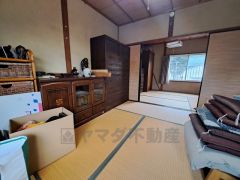 採光の良い和室はのんびりと寛げる空間