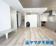 家族の笑い声が聞こえてきそうな大空間
