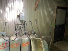 プロパンガス設置。