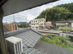 2階和室からの南側の眺望です。
