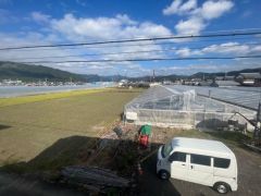 周囲に高い建物のないエリア。空が大きく感じます。