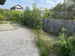 友人をよんでBBQ、お庭での家庭菜園・ガーデニングを通じて、お子様と一緒に育てていくと、思い出も増えていきそうですね
