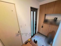 シューズBOXのある広々とした玄関です