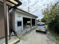 駐車スペースも広いです。