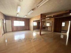 リビングスペースが20帖あり、広々とお使い頂けます