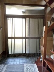 玄関内側