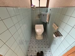 災害時でも安心のタンク付きトイレを採用しました。