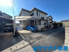 洗車も出来る余裕のあるスペースには、もちろん自転車の駐輪も可能