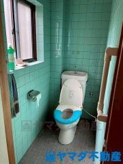 複数トイレがあると、便利ですね。混雑時またなくていい。