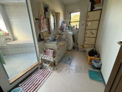 洗面からお化粧まで準備できますね。