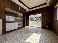 広々とした空間で、よりご家族が寛げるスペースとなっています。