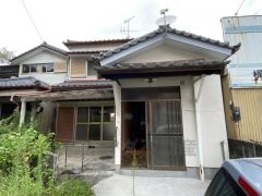 周辺施設も充実した住みやすいエリアです