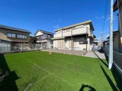 南側には広いお庭あり、