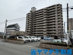 12階建ての9階部分、眺めもいいです。