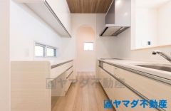 キッチン、収納スペースも多く、調味料や調理器具等たくさん収納できます