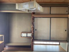 天袋・上段・と分かれており、奥行きもしっかりあるため、収納力の高さが魅力。季節モノや来客用のお布団など、お子様のおもちゃなど収納でき、お部屋にスペースを生まれます。