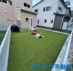 広いお庭、子供たちが遊んだり、ＢＢＱもできます。