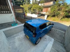 駐車場拡張しました。2台駐車出来ます。