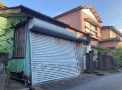 バス停まで徒歩1分の立地