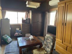 採光の良い和室はのんびりと寛げる空間