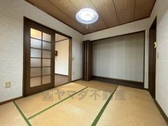 和室は、お子様の遊び場やお昼寝、来客用の寝室にと多様な用途で使えます。